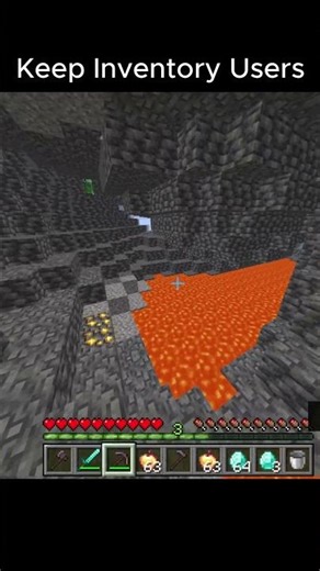 Minecraft but keep inventory is on#minecraft #minecraftmeme #gaming #funny #memes #minecrafthumor