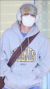 #kimtaehyung #v #kimtae #taehyungairport #bts #mosthandsomemen #idolsofidols