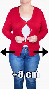 612K views · 3.3K reactions | Perfect or over the top? Sewing idea to fix an unbuttoned jacket easily! Miarti 淋✂️ | Miarti - Wiederverwendung | Facebook