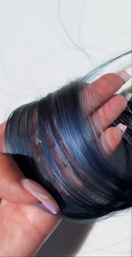 Achieve Stunning Blue Hair with Arctic Fox Transylvania and Arctic Mist