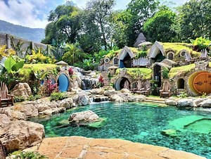 L’hotel degli hobbit esiste davvero: ecco dove si trova