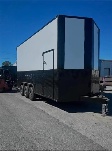 Ready for any load! Our cargo trailers are built to give you the strength, safety, and space you need on every trip. 💪 Whether for work or adventure, we have the perfect model for you. 👉 Don’t wait any longer—visit us today and take yours home at the best price! #movietrailers #newtrailers #atlantic #deliveryservice #cargotrailer | Atlantic Cargo Trailers