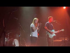 Medium Build & Julien Baker - Yoke (Live @ The Bellwether)
