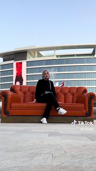 ‏I dont really care for friends, but the theme song 🥲