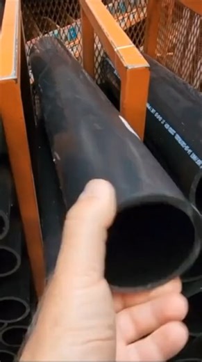 Grab some PVC pipe for this #porchdecor idea! 😱💡