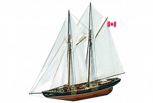 Sailboat Model Bluenose II: Very Famous Regatta and Fishing Schooner
