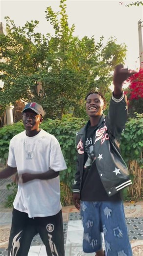 My brother really put me onto this innocent bad 🔥🔥 thing called Yep Ci Mind. Turn the volume up & tap in — new song. If this plays twice, you gotta do the challenge 😭🔥 Post it & tag me Yep Ci Mind Challenge@INNOCENT BAD OFFICIAL @Djcountryman @ORIGINALO PROMOTION @YUSSUF🪼🦂 @AJA DEEN @Gam Music Promo @GAMBIA MUSIC TV 🇬🇲 @EBRIMA GAM COMMEDY #gambian_tiktok🇬🇲🇬🇲 #viral_video #fyp #upcominglegends #YoungLegendsEntertainment