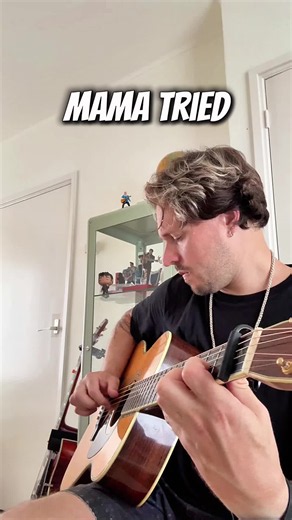 Een prachtige autobiografisch liedje van Merle Haggard. Opgenomen in 1 take met o.a. James Burton op dobro en Glen Campbell als tenor! #merlehaggard #johnnycash #countrymusic #optreden #livemuziek