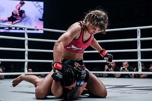 Stamp Fairtex Finishes Puja Tomar With First-Round TKO