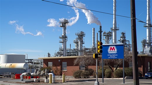 Marathon oil refinery in center of El Paso seeks renewal of permit regulating pollution