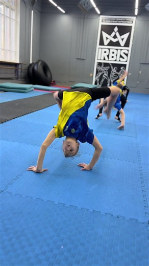 #тренування #акробатика #дітиукраїни💙💛 | acrobatic workout