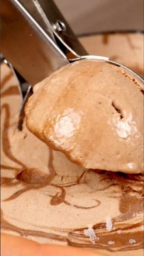 Helado De Chocolate Con Solo 3 Ingredientes! #shortvideo #receta #viralvideo #helado
