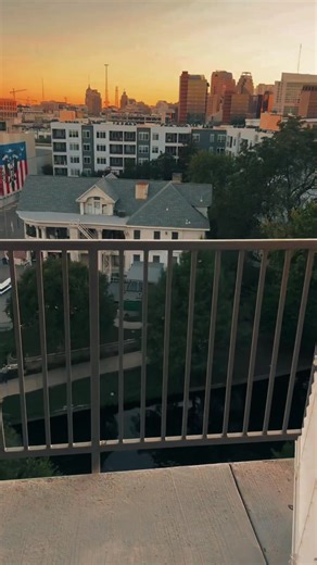 Our Airbnb in #sanantonio beautiful 🤩 #atlanta #attractive #downtownsanantonio