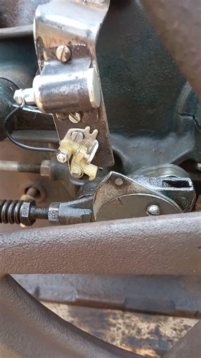 Ich habe die provisorische Zündanlage überarbeitet und jetzt einen KFZ Unterbrecher verbaut #ihc