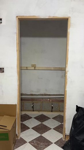 Transforming a Downstairs Loo with Color and Pattern