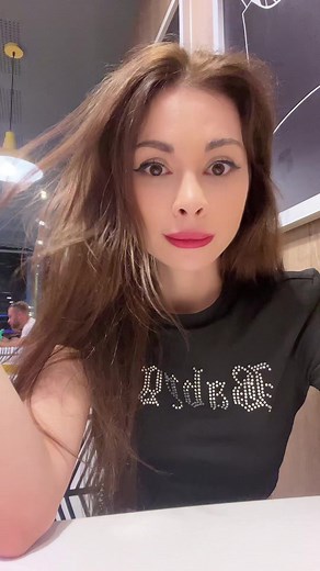 Loly Lips Returns: A Bold Statement