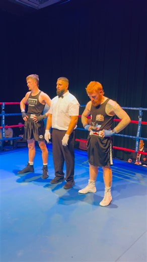 When the MC described it as an “absolutely cracking bout.” and “breathtaking stuff” he was not joking. What a performance from both boxers. Congratulations to the pair of them for giving their absolute all and entertaining the fans. 🥊 Good fair contest via @stivesboxingacademy & @ultimate.boxing on a brilliant well organised show, thanks all 👊🏻 #ultimate sponsors @vc.cooke @gotankers @waltonsmotandservice | Ultimate Boxing