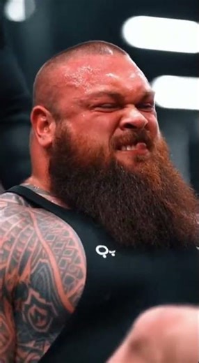 1000+ LBS Leg Press GONE WRONG 😱 #shortsfeed #viral #powerlifting