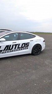 EVERY TESLA drag race! Model S Model 3 Model X Model Y We've got the Plaid S & X going up against the Performance 3 & Y! Is the result a foregone conclusion? You'll have to see for yourself: https://bit.ly/carwow-Drag-Race-2207 | carwow