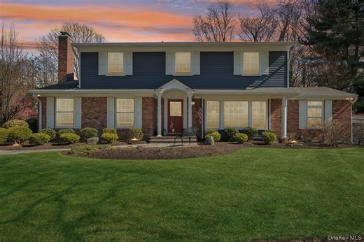 31 Fox Hunt Ln, Cold Spring Harbor, NY 11724 - MLS 970589 - Coldwell Banker