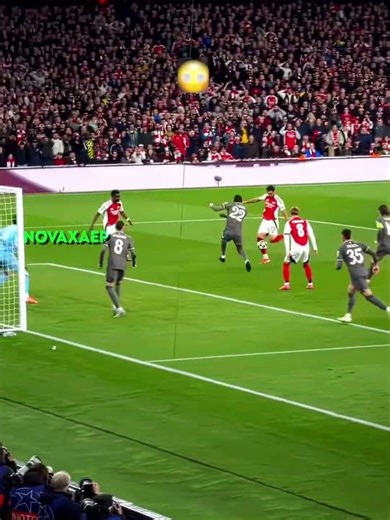 Courtois Makes 3 Incredible Saves🤯🥶