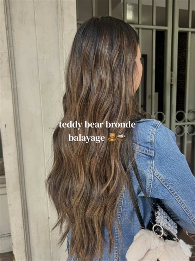 your sign to book that balayage IG @hairbyshae.j #teddybearbalayage #hawaiihairstylist #brondehair #hawaiitiktok #balayageinspo