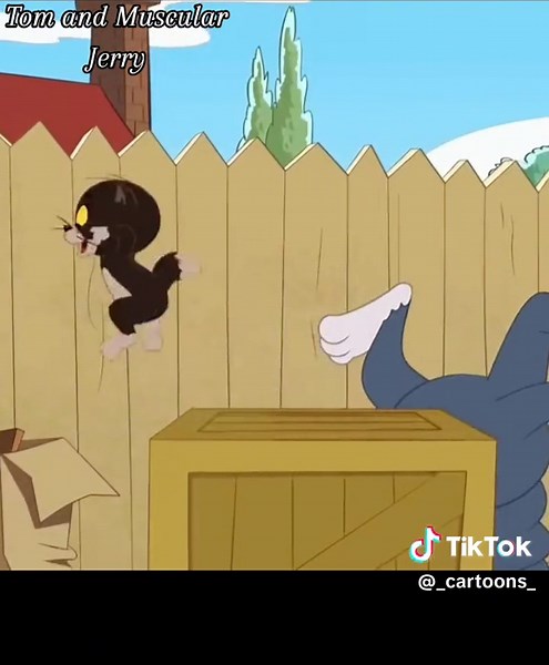 Tom and Muscular Jerry #tomandjerry #giggles #comedyvideo #funny #viraltiktok #jerry #tom #funnyvideos #animation #foryou #grow #animallover #foryoupage