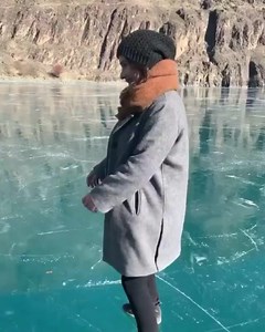 Walking on Frozen Khalti lake in Gupis Valley! 😍 Gilgit Baltistan North Pakistan 🇵🇰 📸 laraibmehtabb Follow : www.instagram.com/ek.hunzai | De Hunza Tours