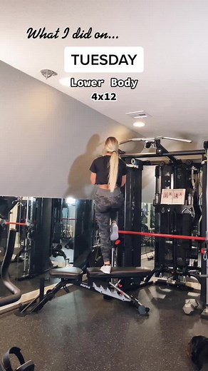 T U E S D A Y 🤩 #workout #gym #fitness #fit #lowerbody #HalloweenAtHome