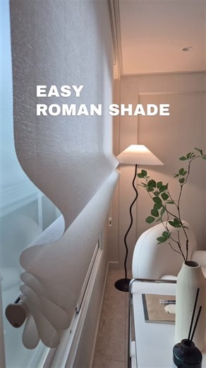 (주)윈플러스 on Instagram: "Not flat. Easy Roman Shades bring beautiful volume. 이지로만쉐이드로 아름다운 공간연출을 시작하세요! #winplus #이지로만쉐이드 #콤비블라인드"