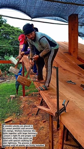 WOW! Traditional Ship Plank Joining Using Big Hammers