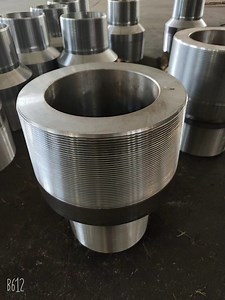 [Hot Item] API 5CT Tubing 3 1/2 Eue Coupling