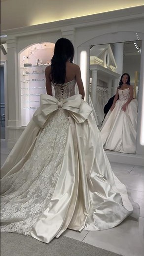 Wedding dresses I tried on but didn’t buy ‪@KleinfeldManhattan‬ #wedding #weddingdress #bride #nyc