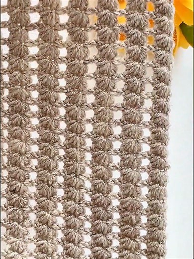 Only 2 Rows of Crochet Quick and Simple Blanket Pattern Tutorial #Crochet #Blanket #Yarn #Stitch #Blanketlife