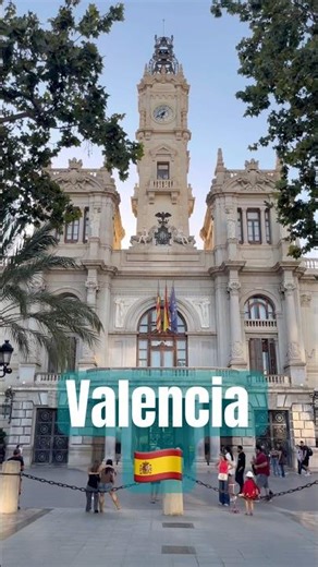 A Stroll Through Valencia City Center l Un Paseo por el Centro de Valencia