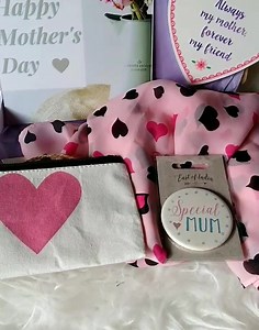 **SPECIAL OFFER** Box 1, 2 or 3 (this is 2) now just £5 plus shipping and your standard shipping will be upgraded to 1st class post! https://www.ihearthomes.co.uk/mum-gift-collections-31983-p.asp #mothersday2021 #motheringsunday #14march #ihearthomes | Ihearthomes | Facebook