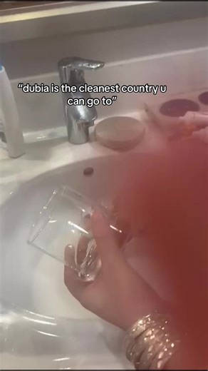 Brand New Cups: Dubia Water Unboxing Reaction