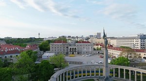 Viena, 25 de abril de 2025.: video de stock (totalmente libre de regalías) 3808832631 | Shutterstock