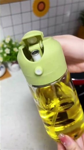 2-in-1 Oil Dispenser & Sprayer: Best Kitchen Gadget for Healthy Cooking! #KitchenGadgets