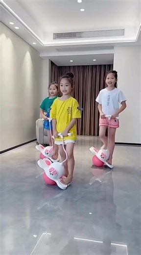 *Bouncing Ball Frog Jump Long Height Exercise Equipment Increase High Jump Bouncing Ball Children's Balance Training Equipment* #online WhatsApp