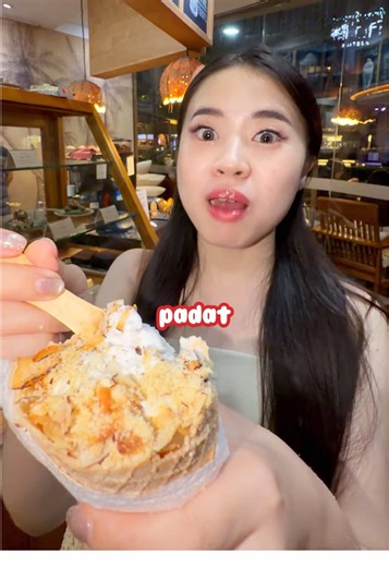 ngeskrim bareng @Delvinsucahyaa Delvin Iphone 17 Pro Max Silver Cash 45juta 2TB Singapore NGGA NYICIL Santai Kelas Atas Casenya juga Rimowa 3 juta Cash Beli di Jepang Ngga Nyicil Juga Tinggal Tap Langsung Gas Sandal Hermes 14 juta Beli di Korea Langkah Pelan aja tapi Harganya bikin Merinding se Asia Dompet juga Rimowa 4 juta Silver Cash Nggak Nyicil hidup tenang bukan yang deg-degan tiap tanggal gajian crash Tas Prada 45 juta beli di Jepang masuk ruangan pelan tapi Aura nya langsung Terang mobil