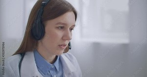 woman professor of medicine is lecturing online, teaching students and sharing experience, advanced training