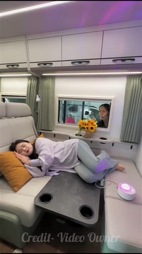 लंबे नाखूनों की रहस्यमयी चुड़ैल ll Carriage House wooden artist ll #cartoon #shortvideo