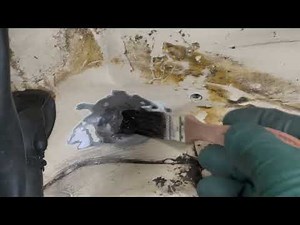 2 Common Hidden Rust Areas Even on Clean Mercedes W123.