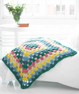 Weekend Granny Afghan (Crochet)