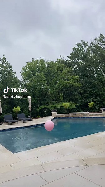 Summer Sweet 16 Pool Party Decorations Ideas