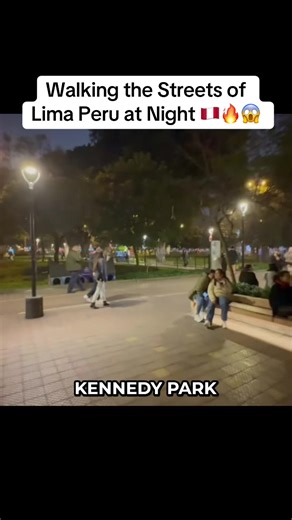 Exploring Miraflores: Lima's Nighttime Charm