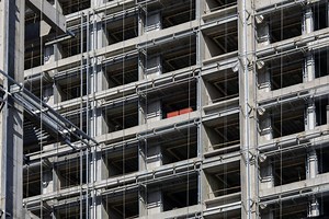 Bloomberg Credit Minute: Anticipating credit risk red flags | Insights | Bloomberg Professional Services