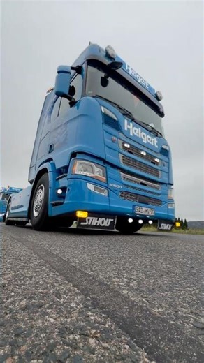 Trailer: Tradition auf Rädern – Helgert beim Truckertreffen in Runding