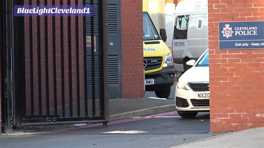#clevelandpolice Marked Peugeot 308 2020 (20) plate used by the Local Policing Unit (LPU) seen responding out of Middlesbrough police station to an incident —————- Sony AX43 —————- #fyp #boro #pov #foruyou
